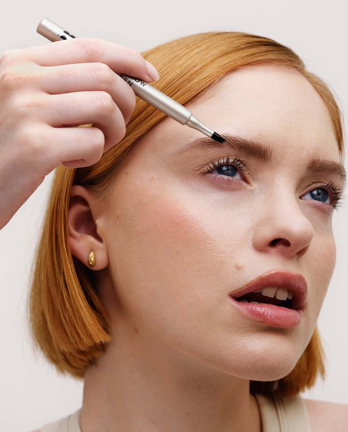 How to: Eyebrow Pen