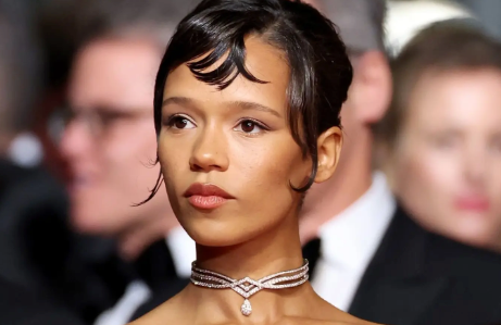 Straight Brows: Where Has Everyone's Arch Gone?